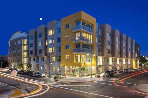 6350 christie ave, emeryville, ca 94608  See floorplans, review amenities, and request a tour of the building today